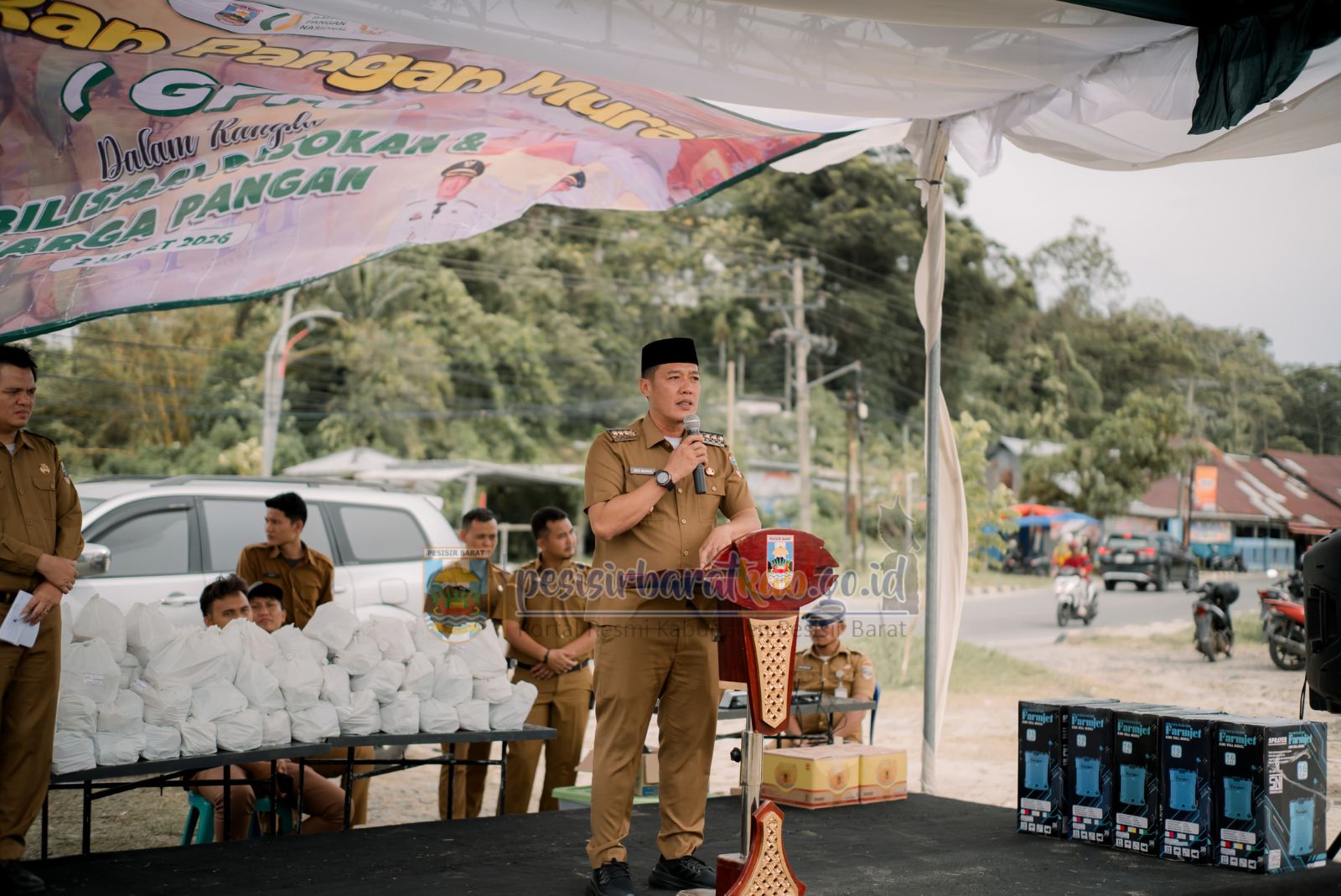 Bupati-Resmikan-Bazar-UMKM-Ramadhan-1447H_2